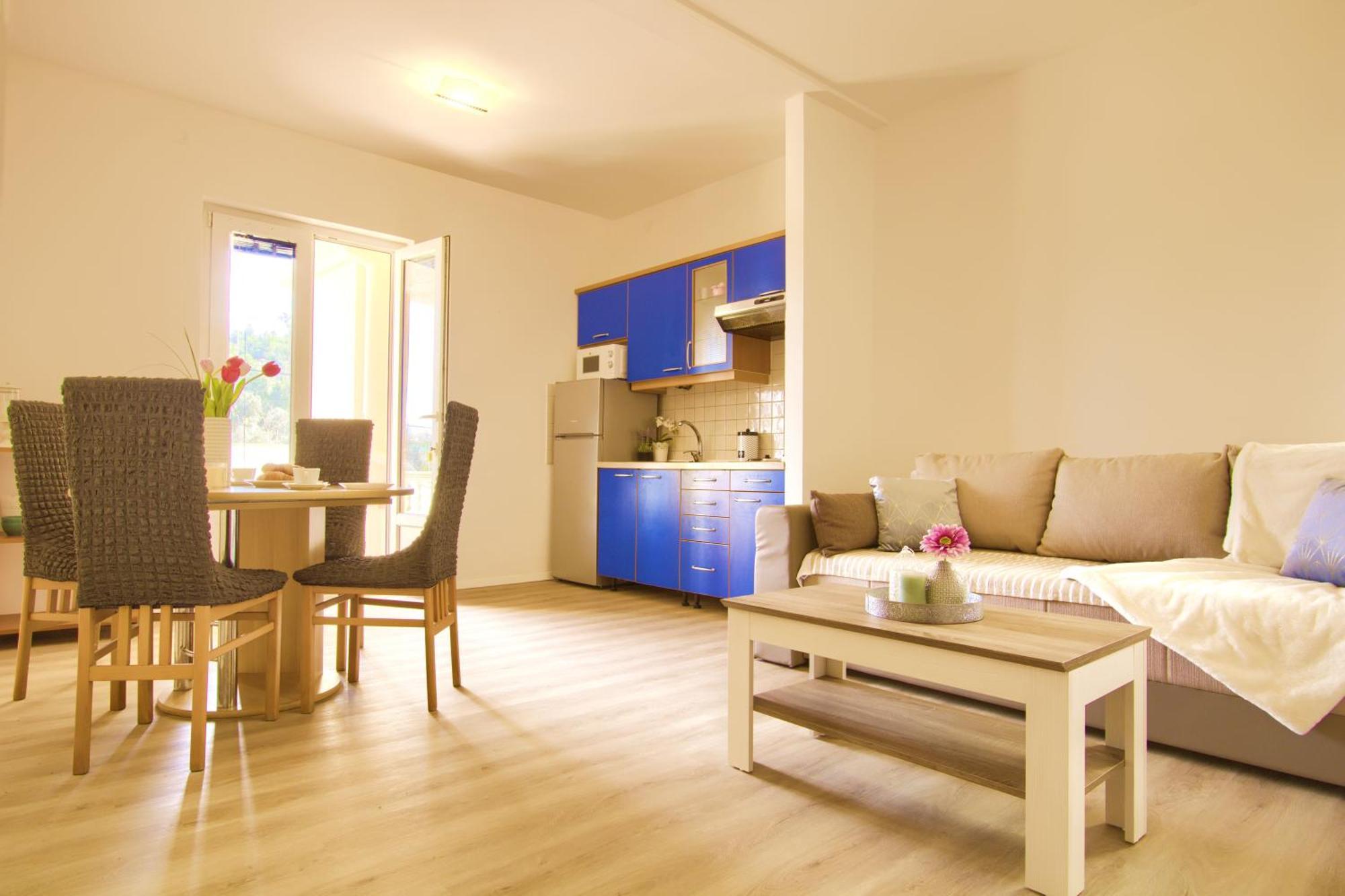 Sunshine Place By The Beach Lukoran Pokoj fotografie