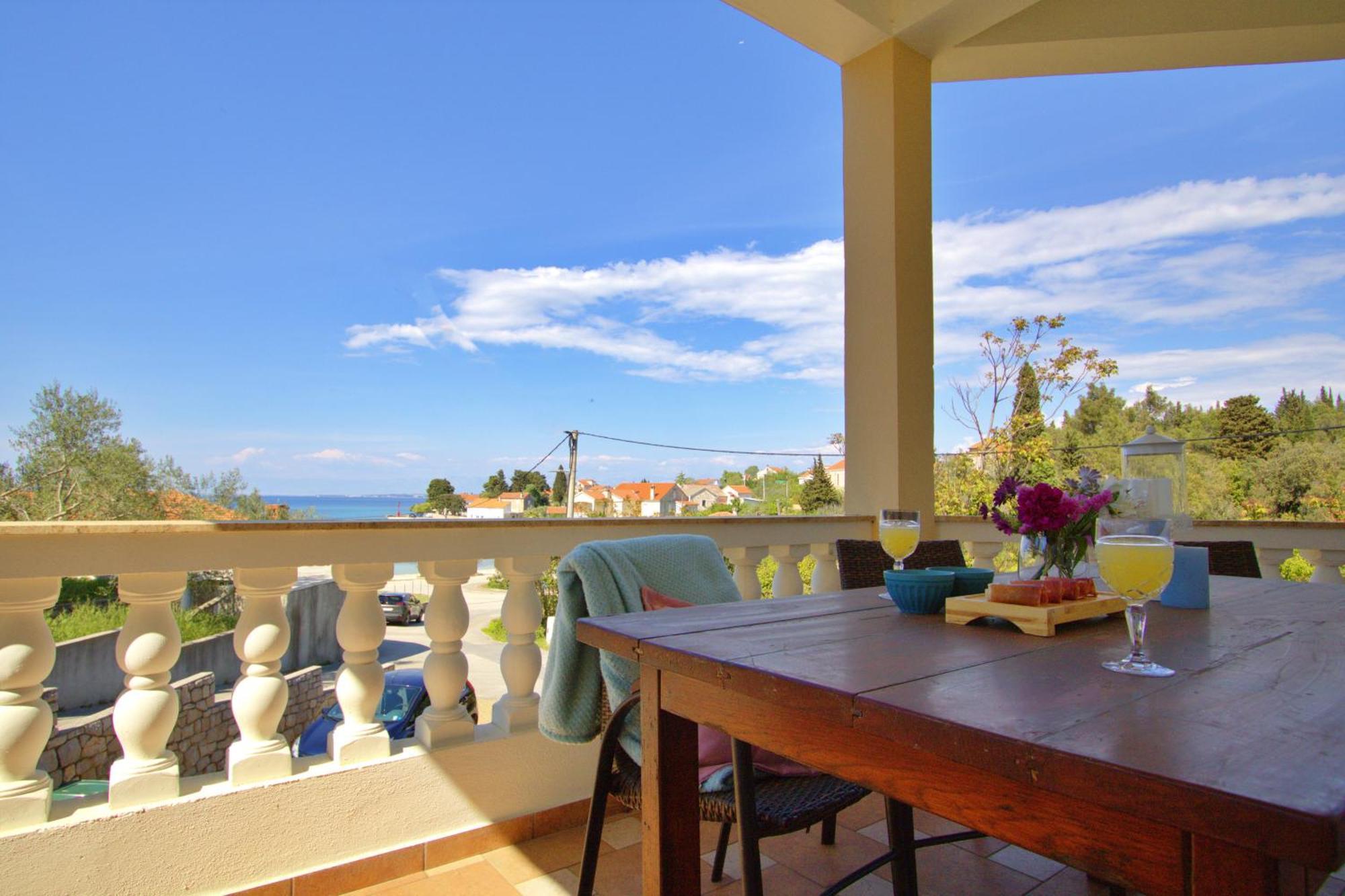 Sunshine Place By The Beach Lukoran Pokoj fotografie